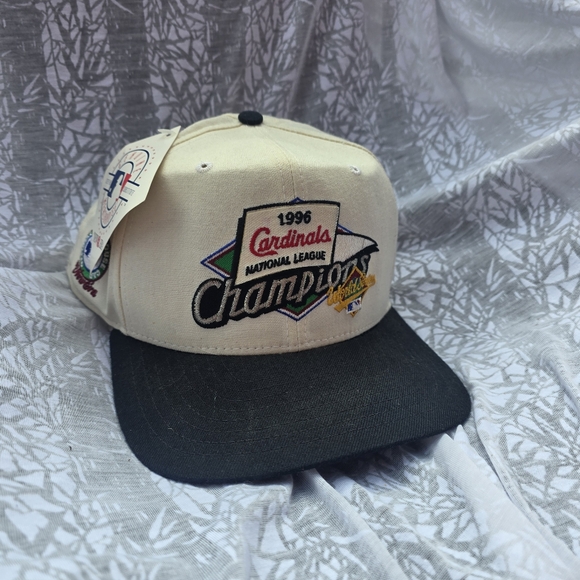 New Era Other - Vintage St Louis Cardinals 1996 Championship official club house hat.